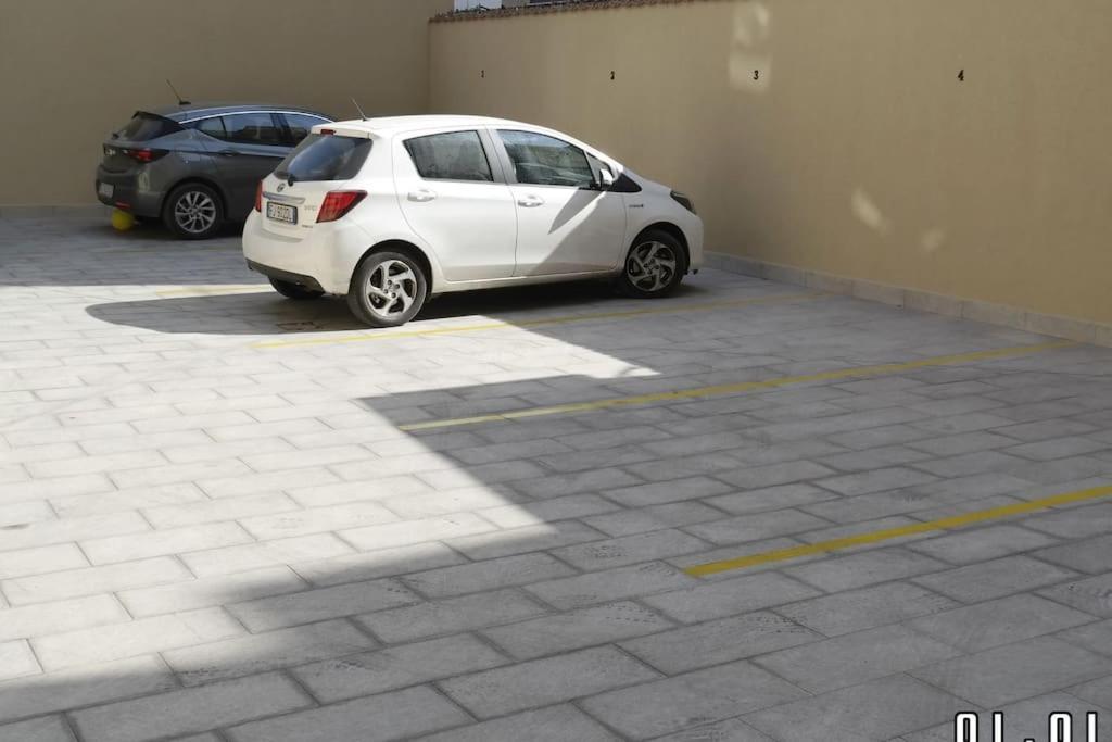 Simply The Best - Apartment And Parking Space By Balsamotto Palermo Kültér fotó